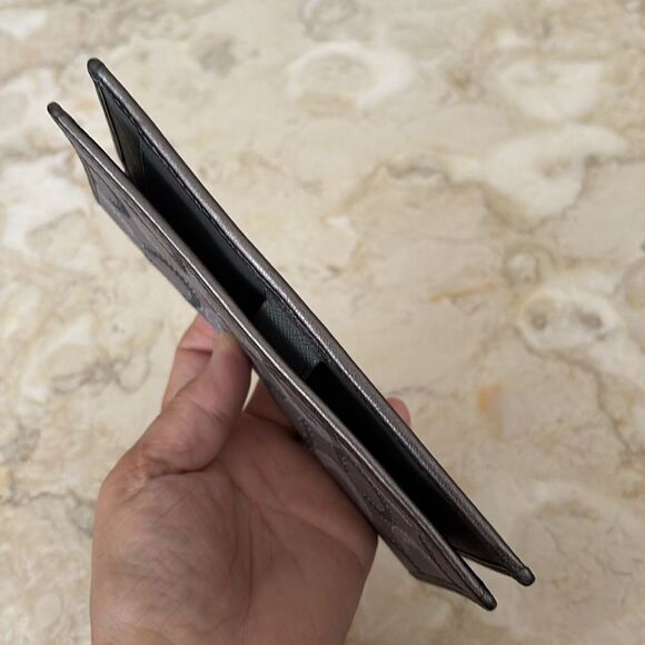 Coach Grey & Silver Monogram Jacquard & Grey Leather Chequebook Cover - Picture 8 of 9